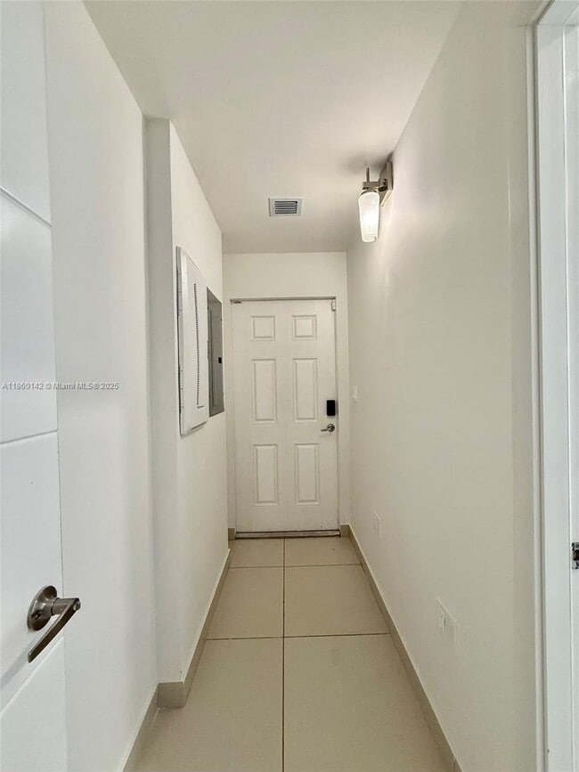 Building Photo - 13934 SW 259th Way
