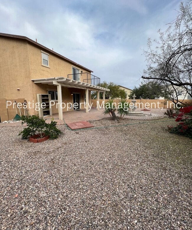 Building Photo - Large Sahuarita home in a cul-de-sac!