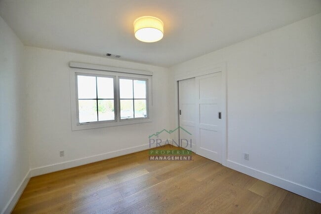 Building Photo - 89 Spindrift Passage