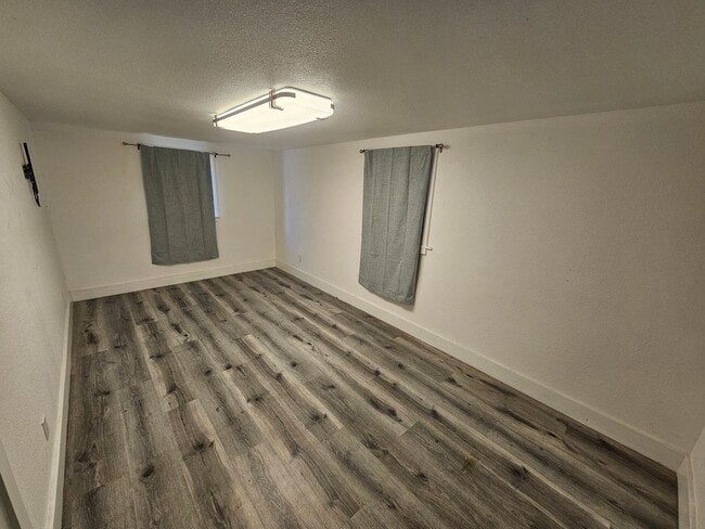 Building Photo - San Leandro Home w/ In-Law Unit: Perfect f...