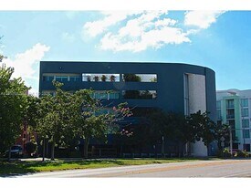 Building Photo - 2694 Inagua Ave