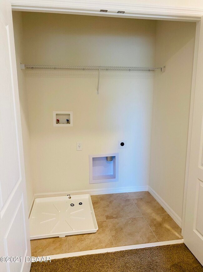 Building Photo - 8 Bella Oaks Dr