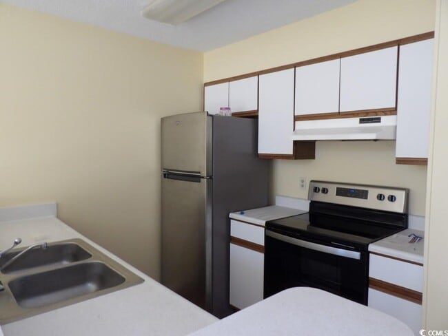Building Photo - 4477 Little River Inn Ln