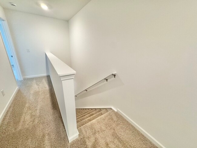 Building Photo - 4380 Mountain Ball Ln