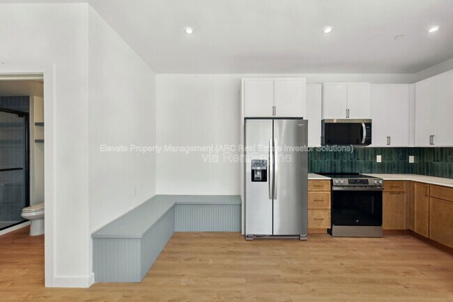 Building Photo - 1624 NW 17th St