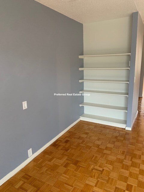 Building Photo - 330 Newton St