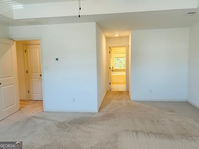 Building Photo - 162 Ashton Pl