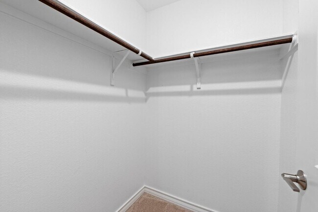 Building Photo - 5304 Jason Dr