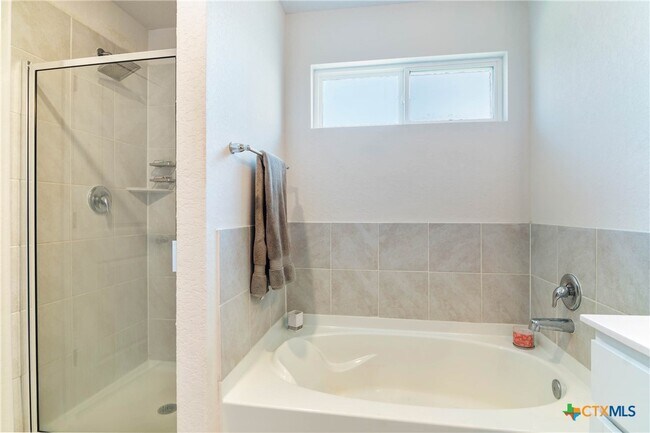 Building Photo - 9606 Tupelo Holw