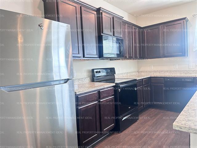 Building Photo - 14310 Wrangler Wy