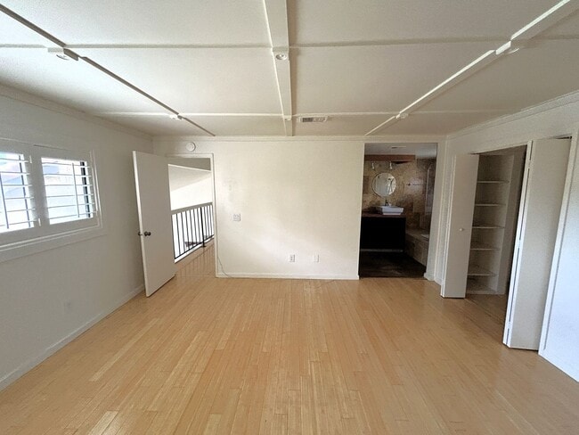 Building Photo - 6592 Le Blan Way