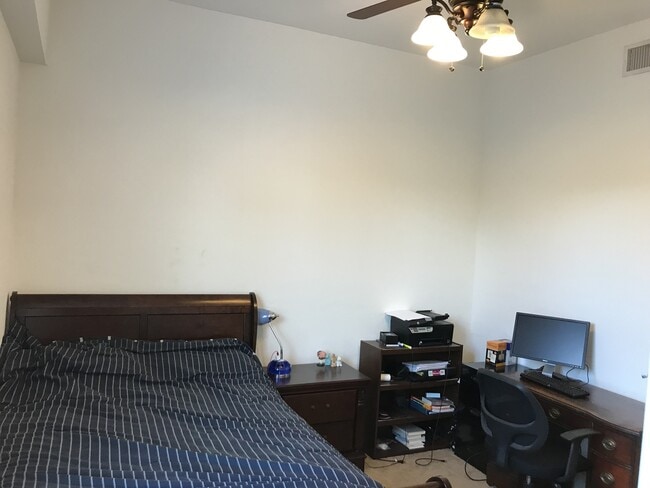 Building Photo - Jackson Square - 2 Bedroom, 2 Bathroom Condo