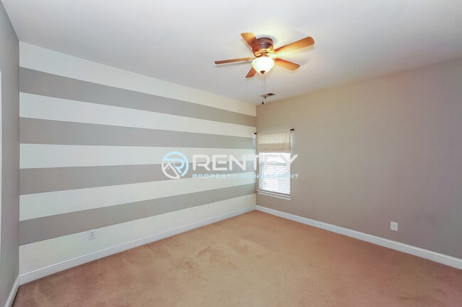 Building Photo - 2506 Gallery Drive