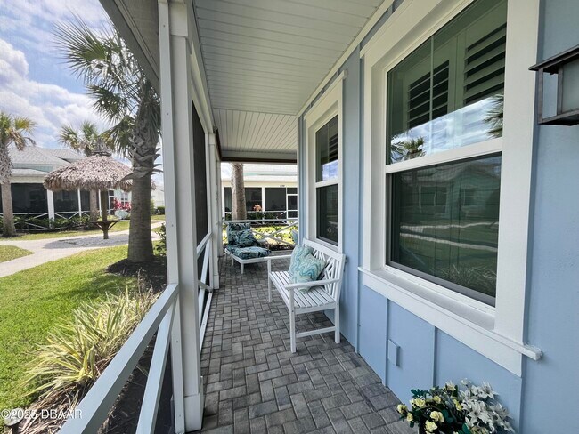 Building Photo - 487 Margaritaville Ave