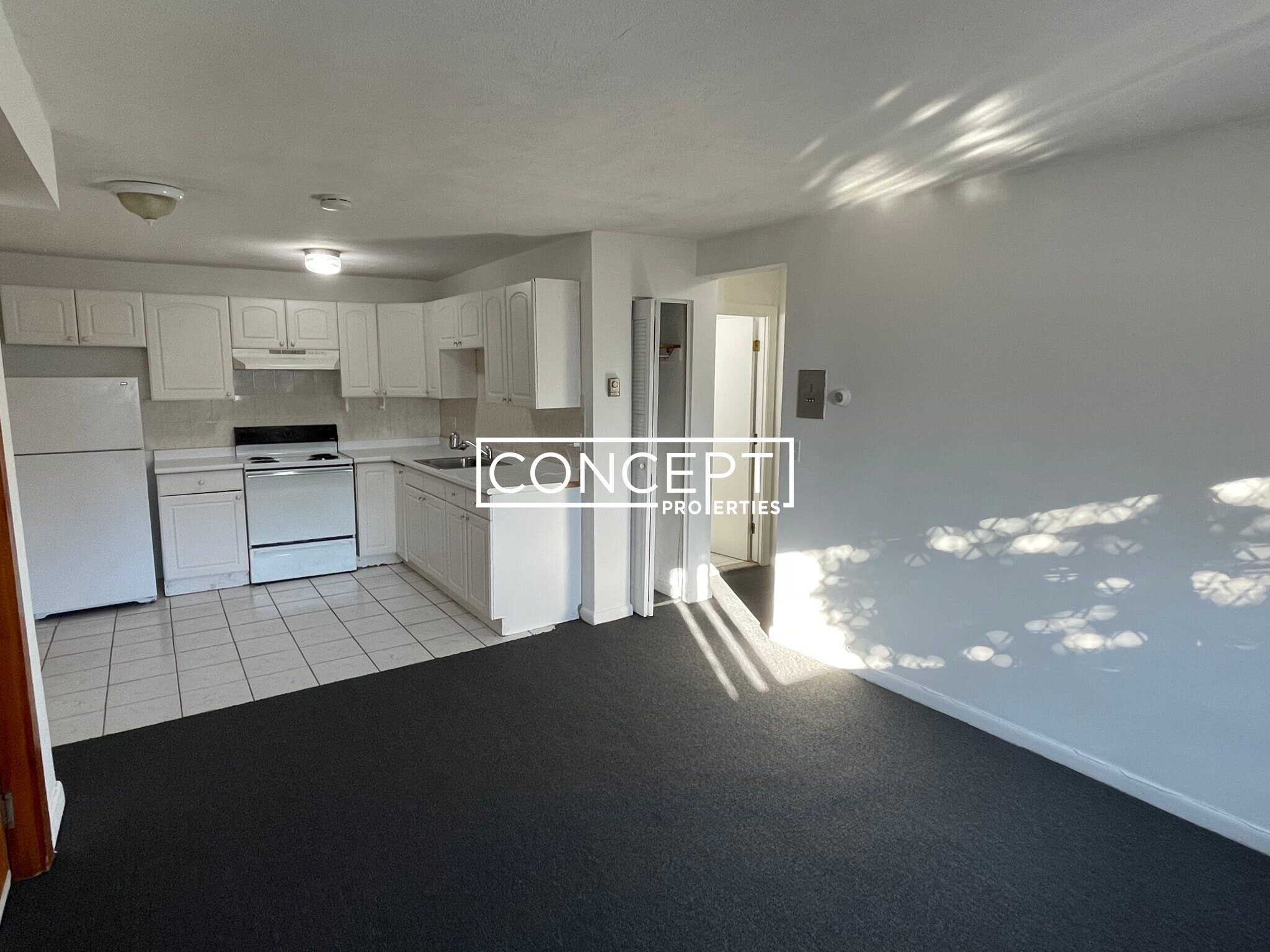 Building Photo - 226 Parker Hill Ave