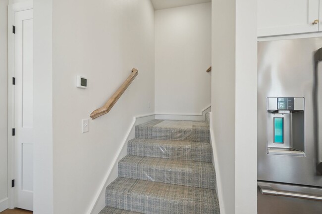 Building Photo - Classic Cape Cod Meets Modern Glam: Your D...