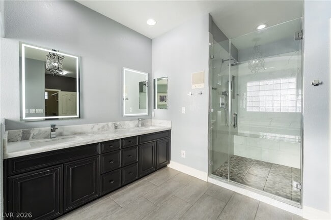 Building Photo - 2131 Alexa Breanne Ct