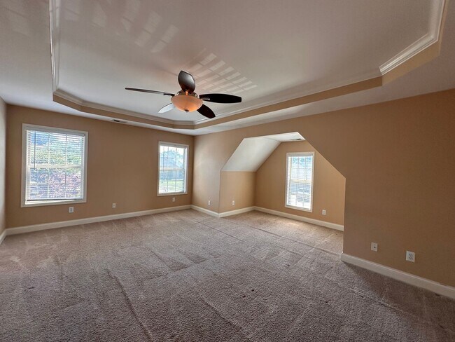 Building Photo - Elegant 4BR Home with Soaring Ceilings in The Reserve at Glenmary