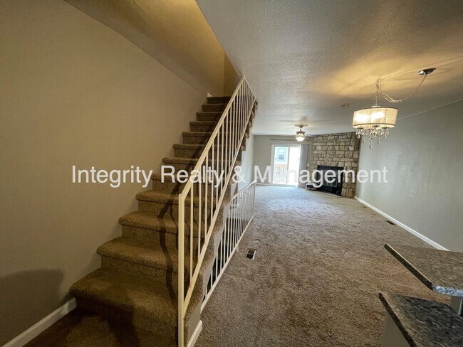 Building Photo - 1811 S Quebec Way