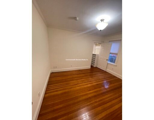 Building Photo - 17 Hillside Rd