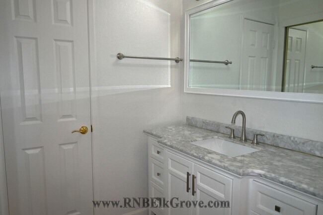 Building Photo - 23 Farallon Cir