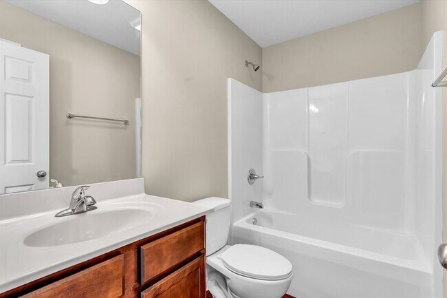 Building Photo - 555 S Old Sevierville Pike