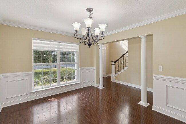 Building Photo - 608 Piedmont Ave