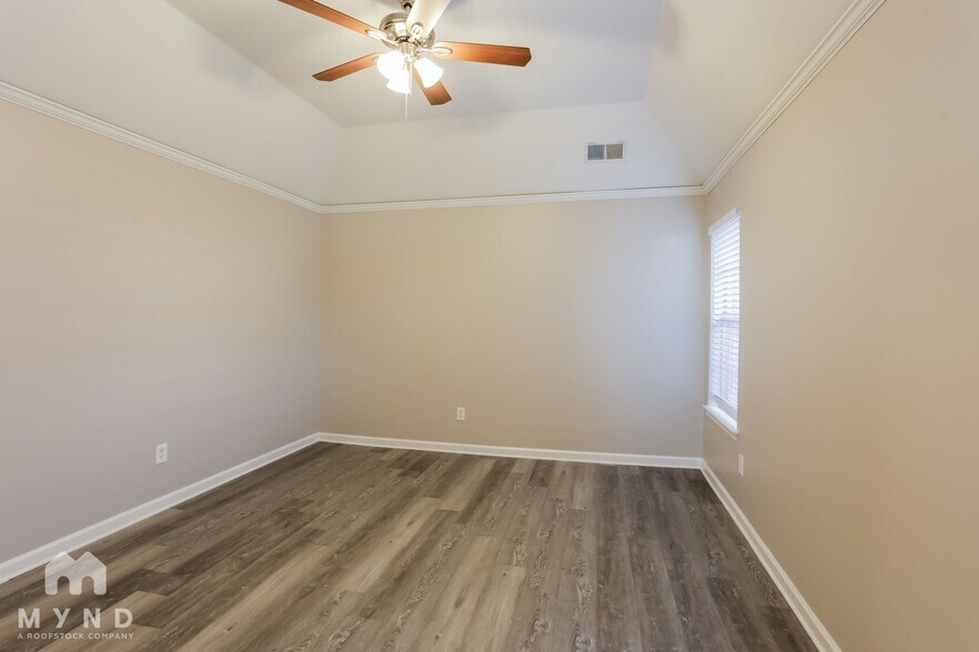 Building Photo - 1142 Cross Valley Cove