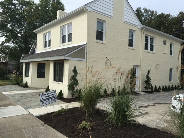 Building Photo - 6852 Main St