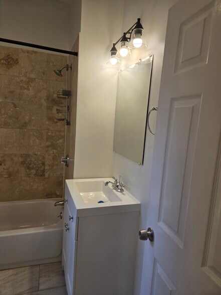 Building Photo - 1193 Commonwealth Ave