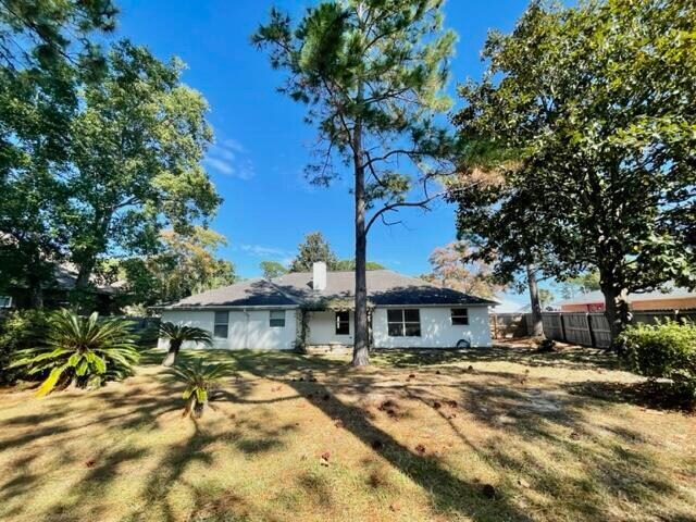 Building Photo - 1315 Forest Shore Dr