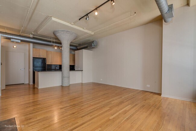Building Photo - 130 S Canal St