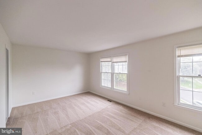 Building Photo - 3883 Zelkova Ct