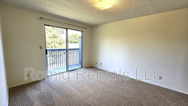 Building Photo - 1602 SE 145th Ct