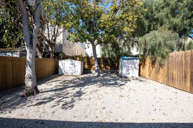 Building Photo - 12429 Wagner St