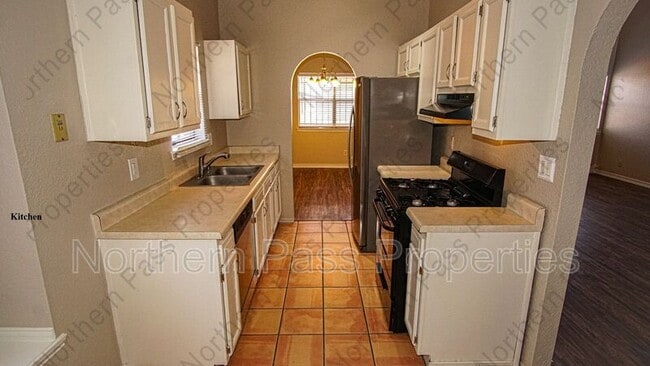 Building Photo - 4553 Gen Maloney Cir