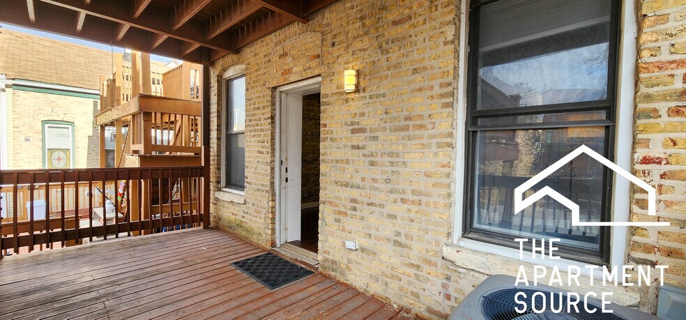 Building Photo - 1224 N Cleaver St