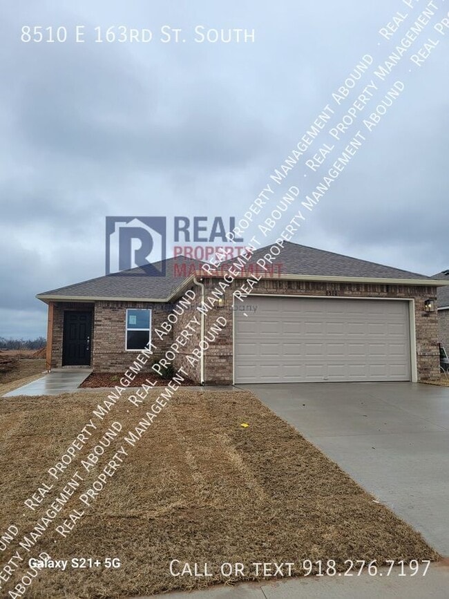 Building Photo - 8510 E 163rd St S