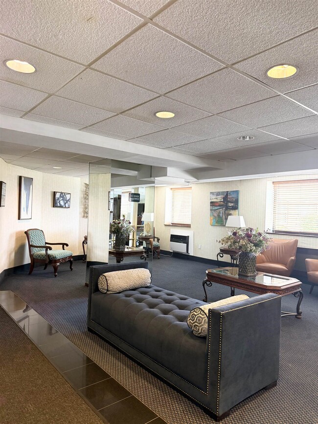 Building Photo - 6515 JFK Blvd E