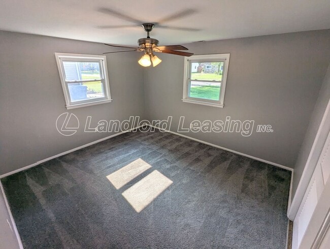 Building Photo - Updated Ranch Home in Sheffield Lake