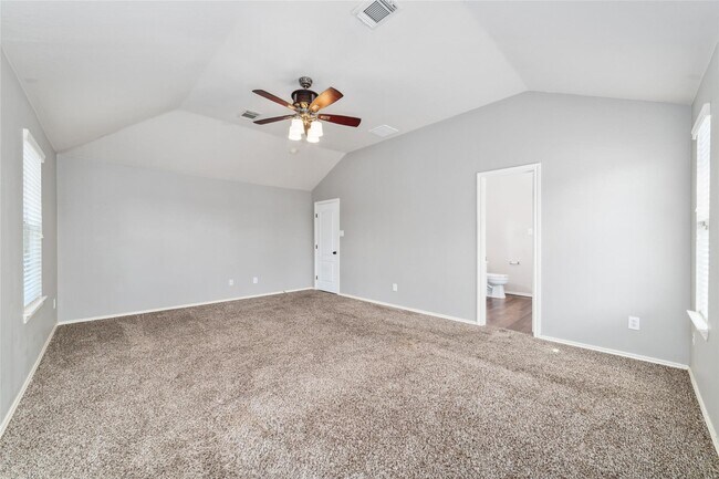 Building Photo - 9823 Lynette Falls Dr