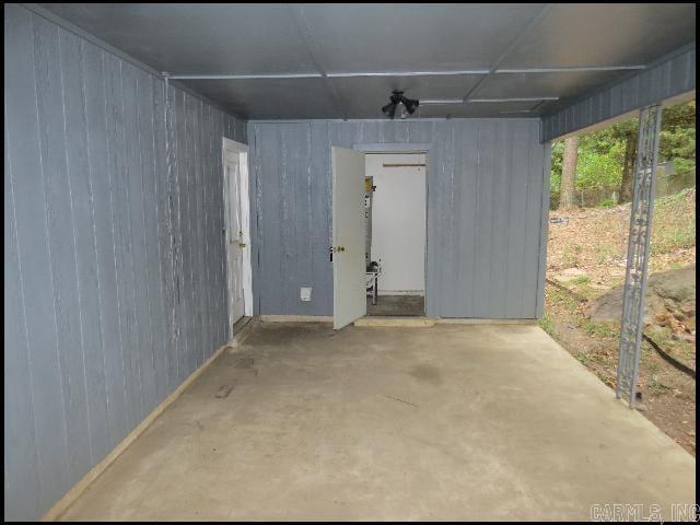 Building Photo - 609 Nan Cir