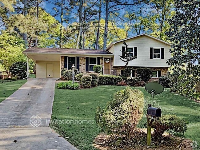Building Photo - 306 Concord Woods Dr SE