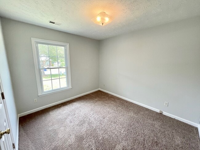 Building Photo - 573 Prestige Blvd