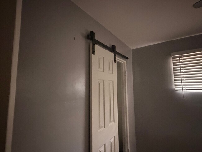 Building Photo - 5166 S 4660 W