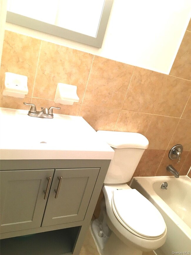 Building Photo - 82-81 88th Pl