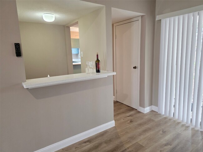 Building Photo - 11350 Raven View Dr