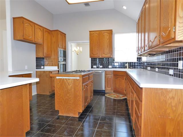 Building Photo - 2432 Shetland Dr