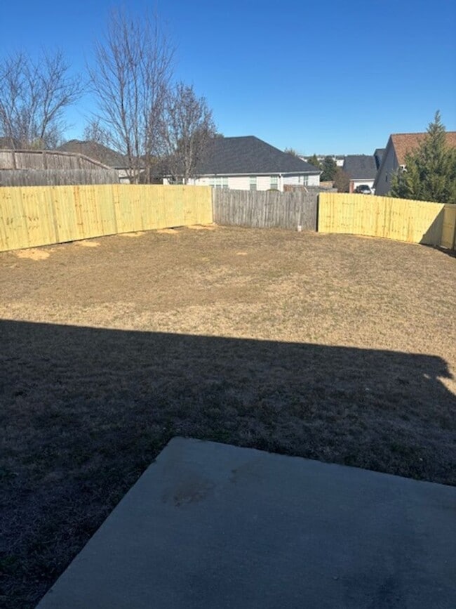 Building Photo - Bright & Beautiful 3BR Ranch in Sage Creek – Open Floor Plan, Fenced Yard & Prime Location!