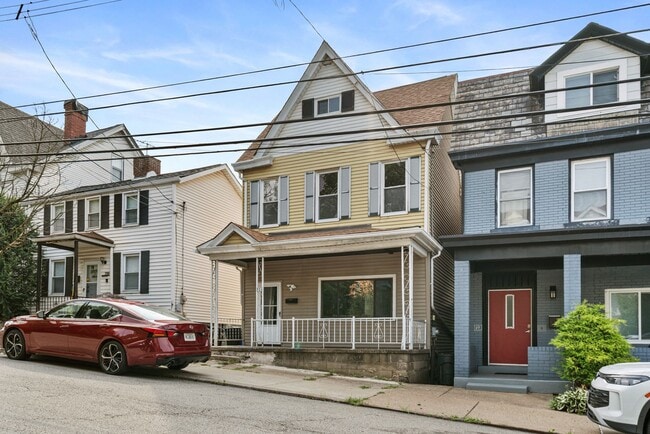 Building Photo - Furnished 4 bed, 2 bath home in Mt. Washington available now!